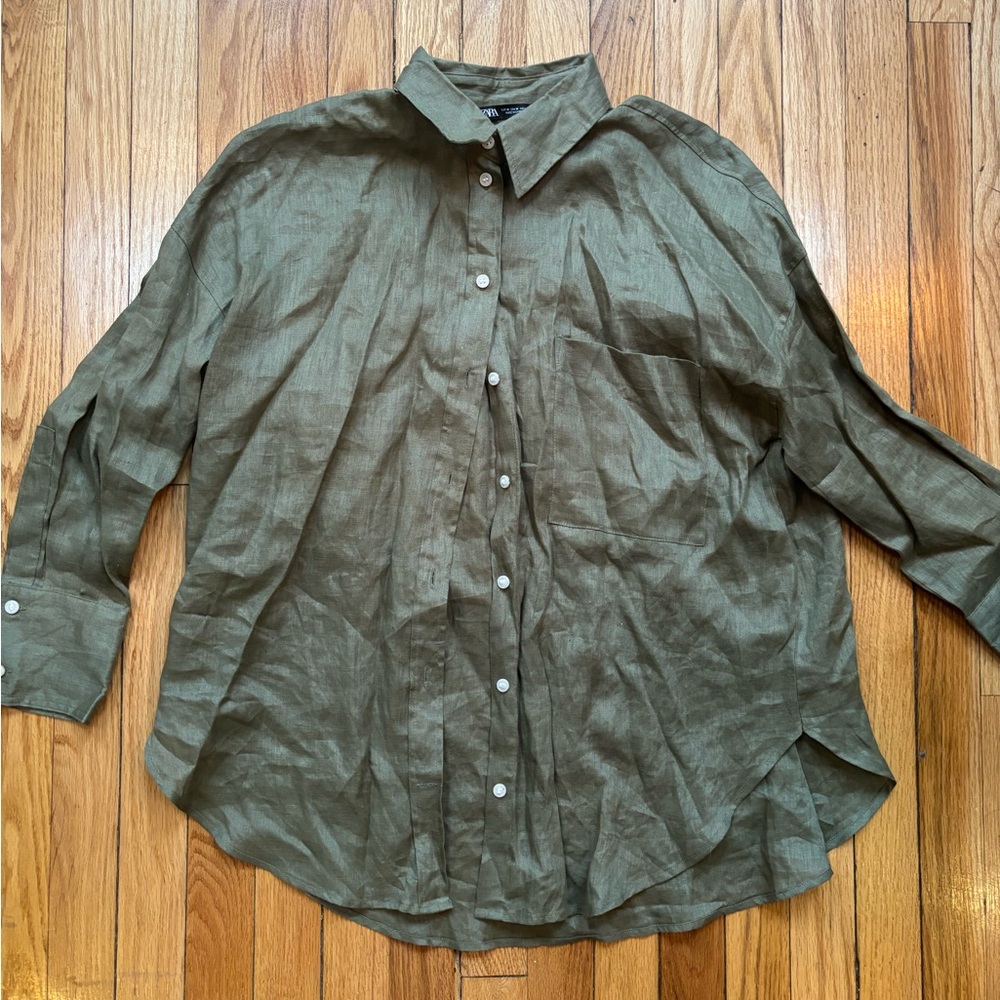 SOLD Zara 100% linen green button down